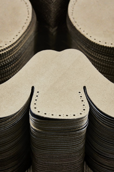 Scarpe da cerimonia Doucal's: l'eleganza maschile per i tuoi momenti indimenticabili