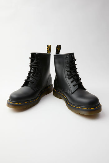 Dr. Martens Anfibio Black Smooth Donna - 7
