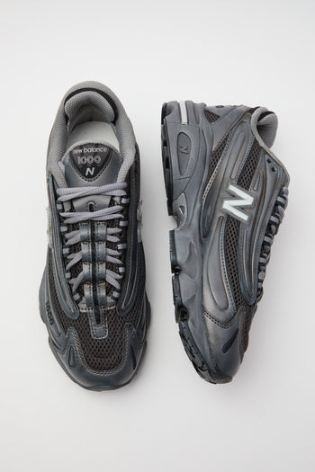 New Balance Sneaker Black Metallic Unisex - 4
