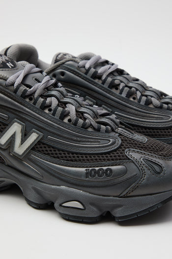 New Balance Sneaker Black Metallic Unisex - 6