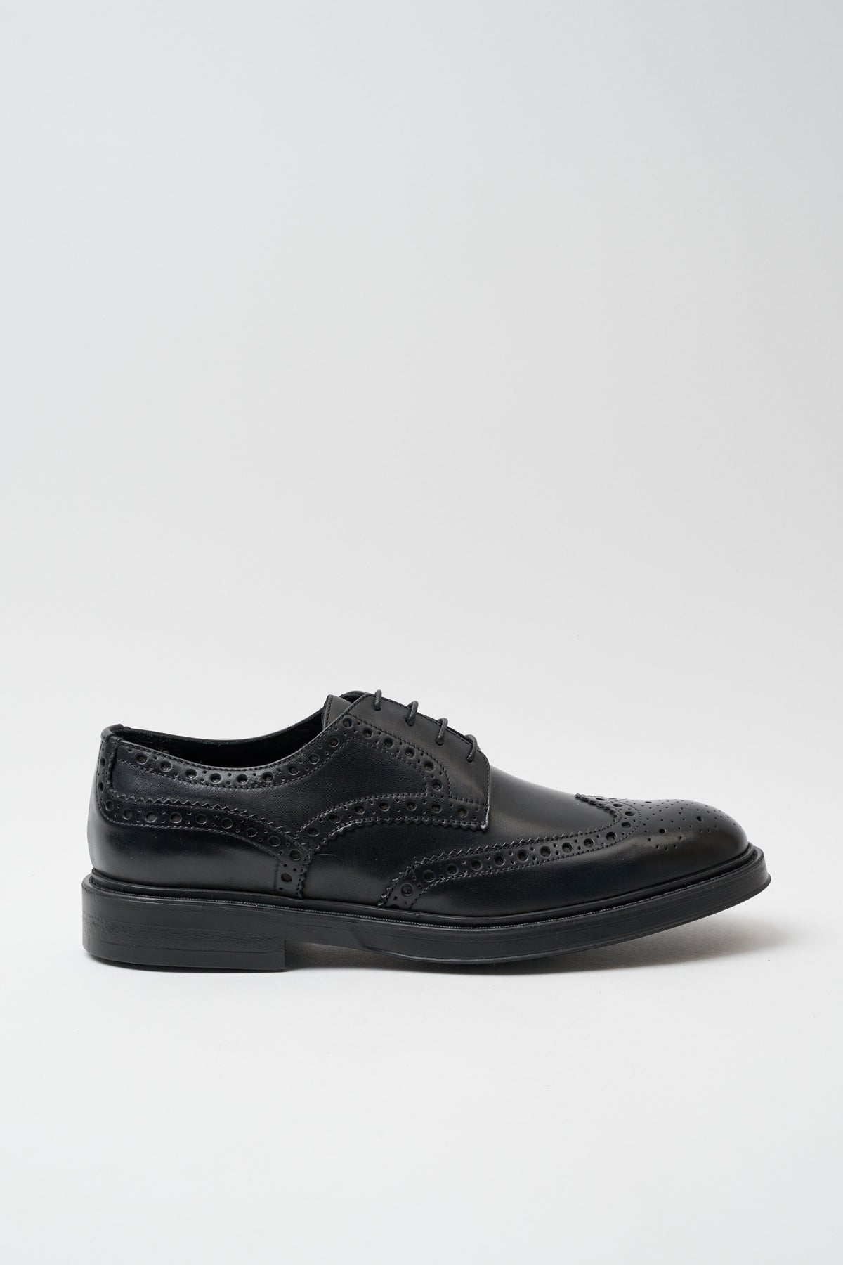 Stringata Nero Uomo — 1