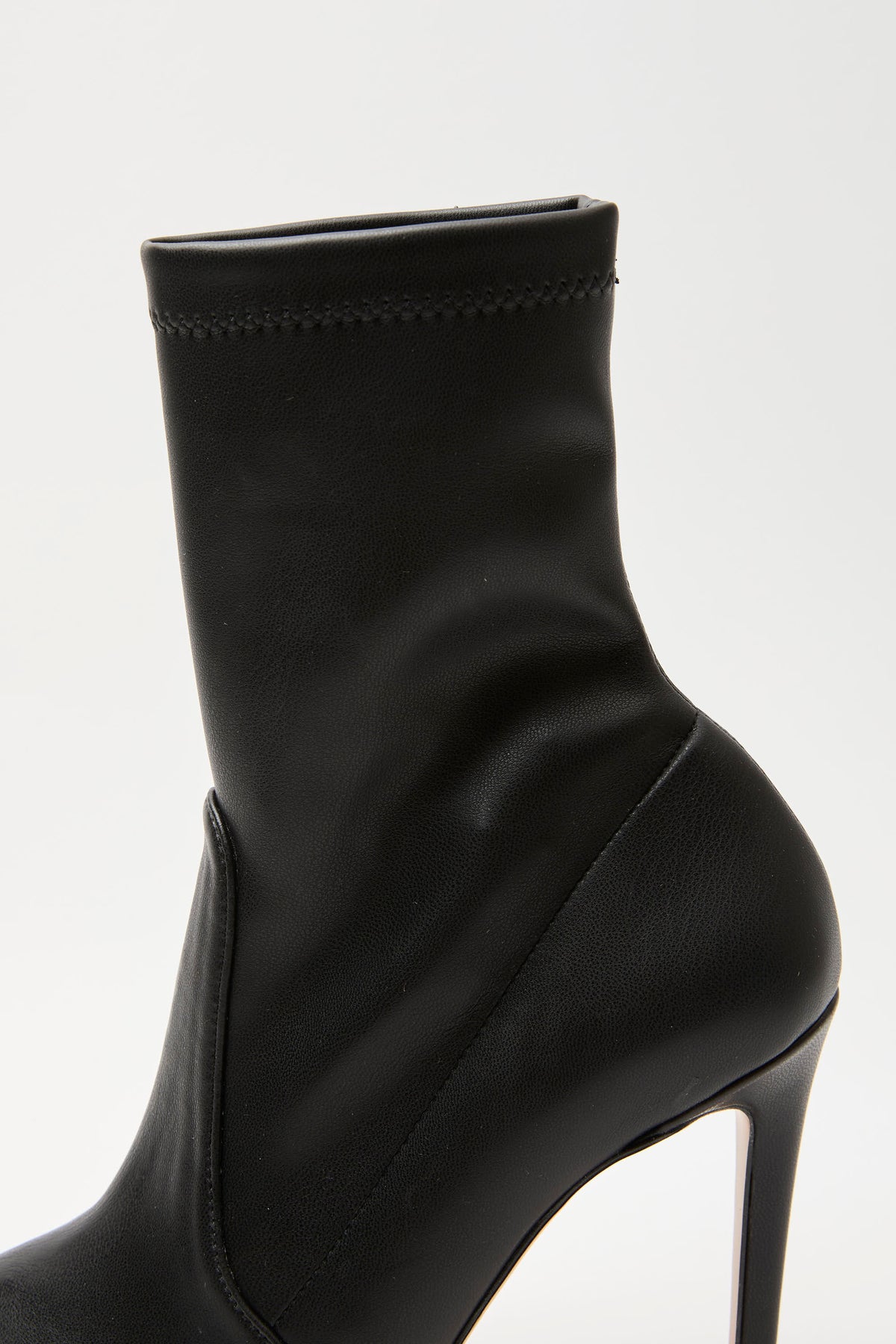 Stivaletto Nero Donna — 5