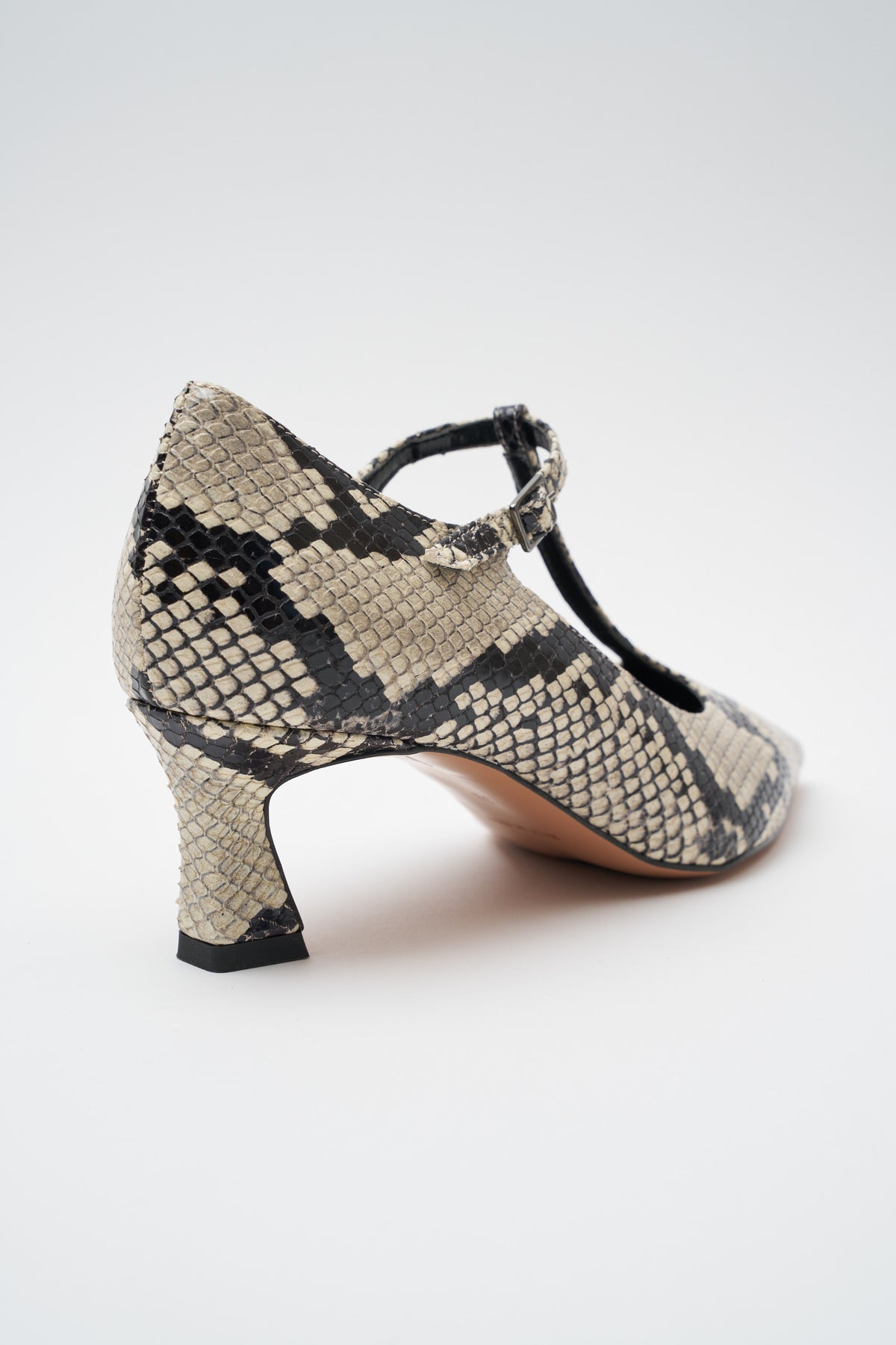 Mary Jane Roccia Donna — 5