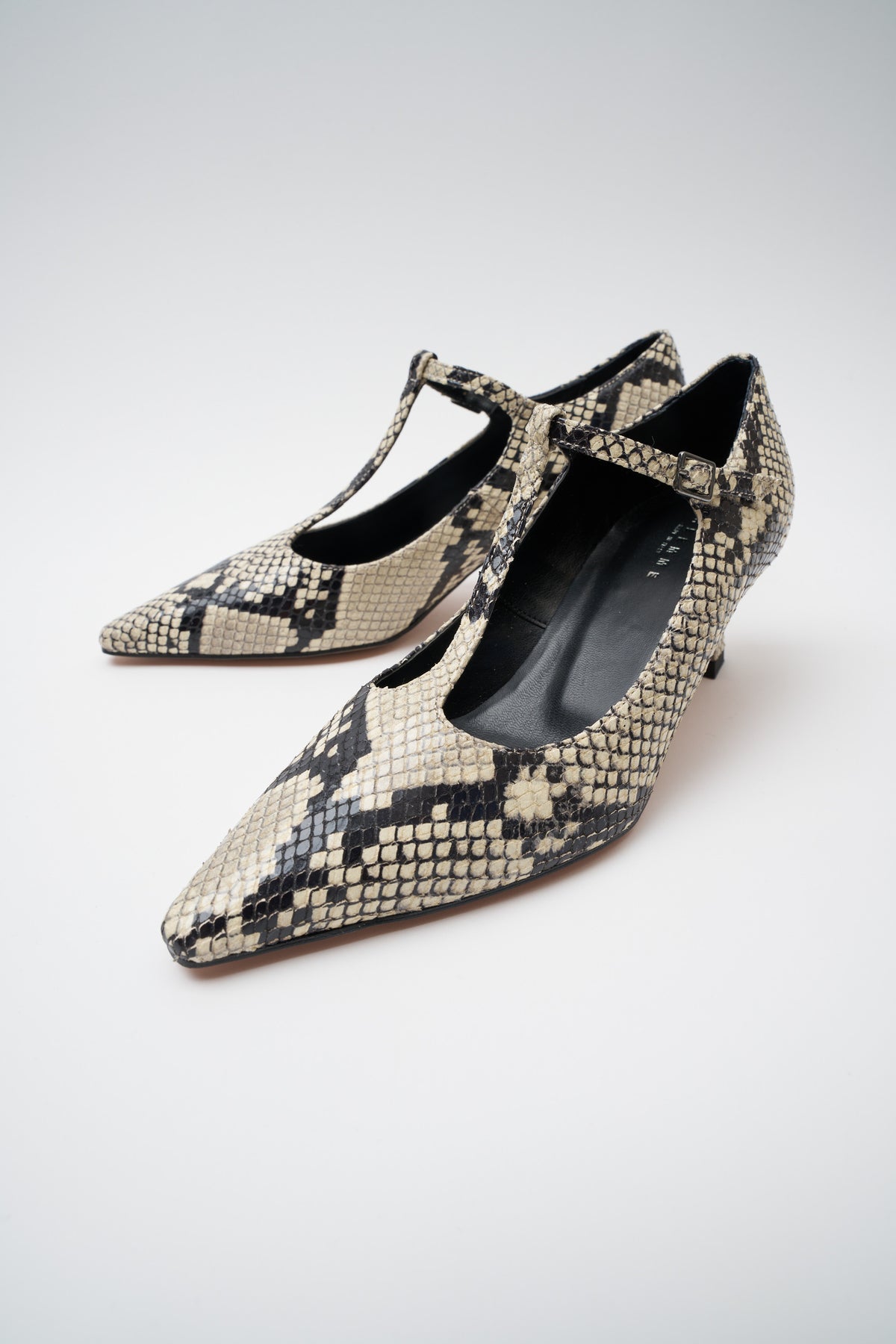 Mary Jane Roccia Donna — 6