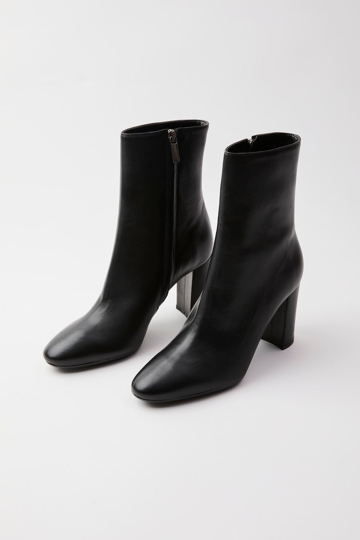Stivaletto Nero Donna — 2