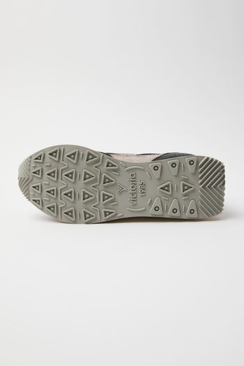 Victoria Sneaker Negro Unisex - 7