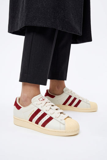 Adidas Sneaker Off White/rust Red/vanilla Unisex - 10