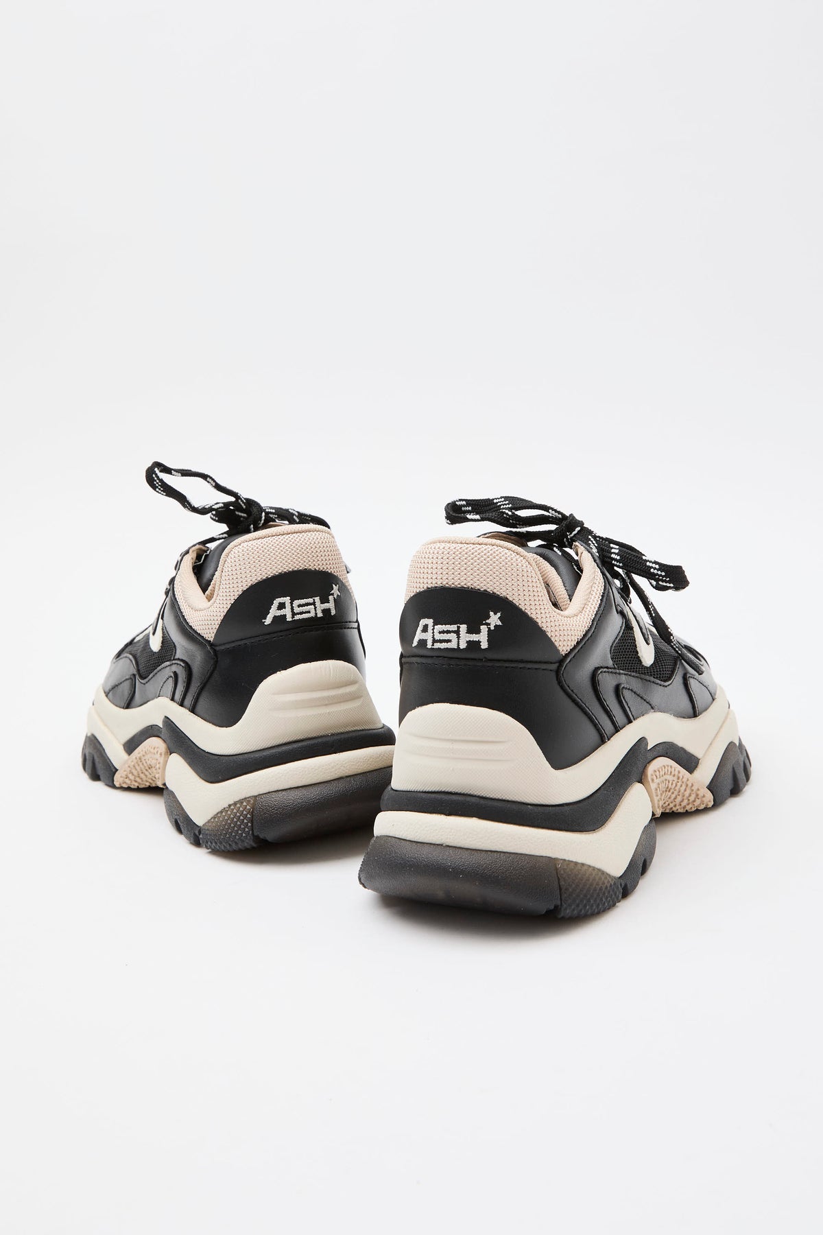 Sneaker Black/eggnug Donna — 8