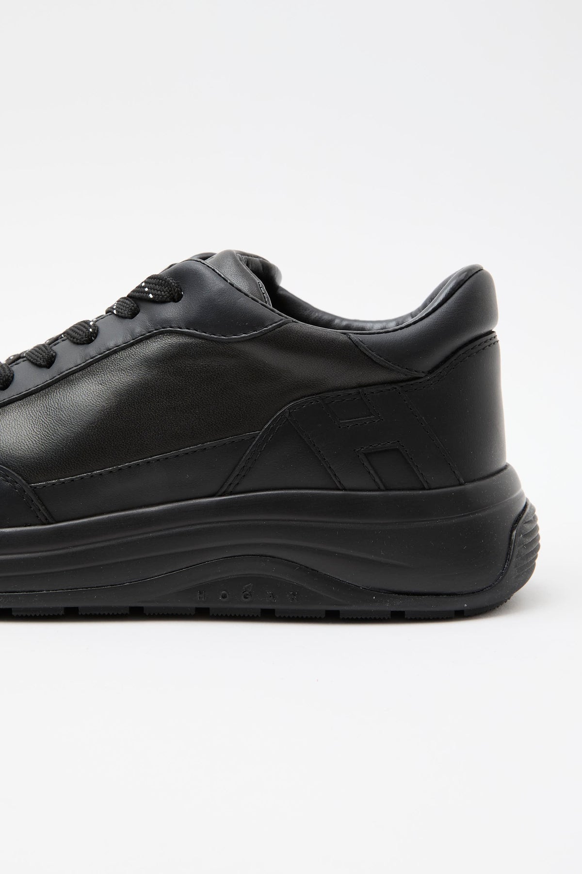 Sneaker Nero Uomo — 9