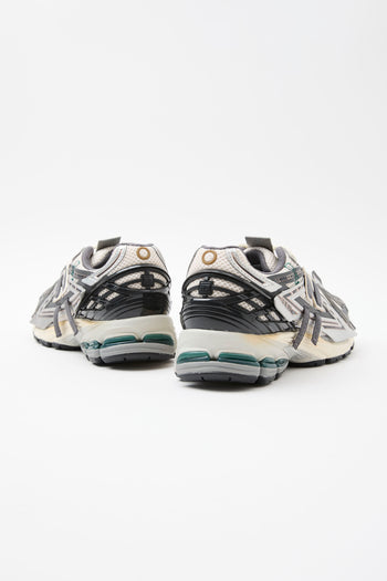 New Balance Sneaker Silver Metallic-vintage Colour Donna - 6
