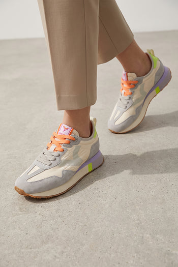 Victoria Sneaker Crema Donna - 10