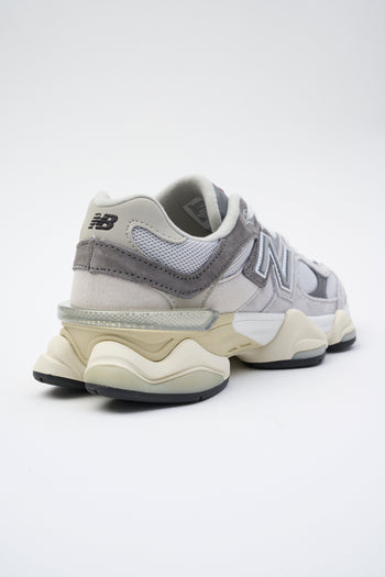 New Balance Sneaker Grey Unisex - 5